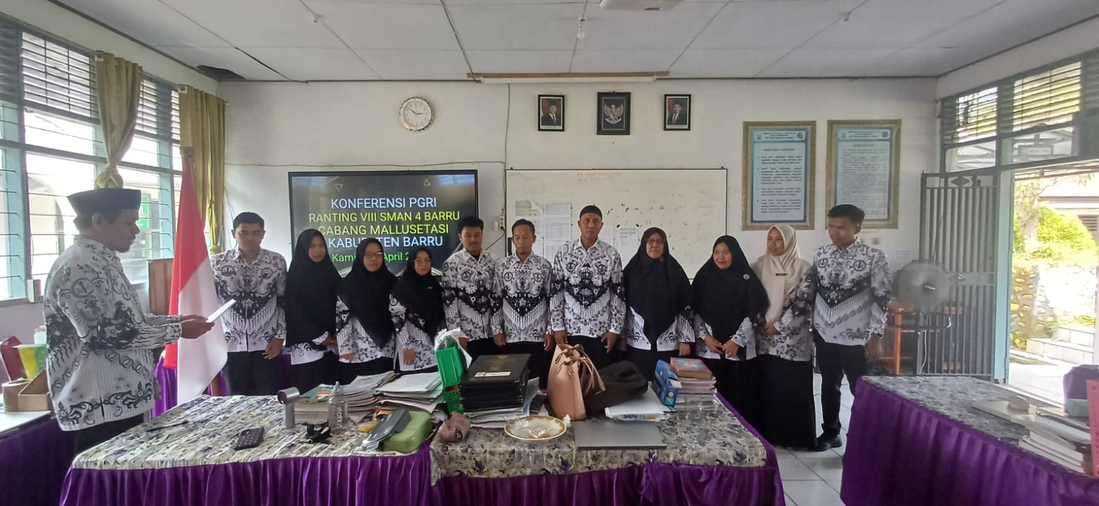 PGRI Ranting VIII SMAN 4 Barru Resmi Tetapkan Pengurus Baru