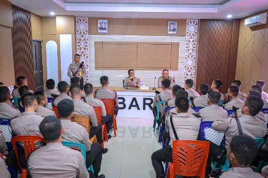 Polres Barru Tempa Siswa Latja SPN, Siap Wujudkan Polisi Presisi