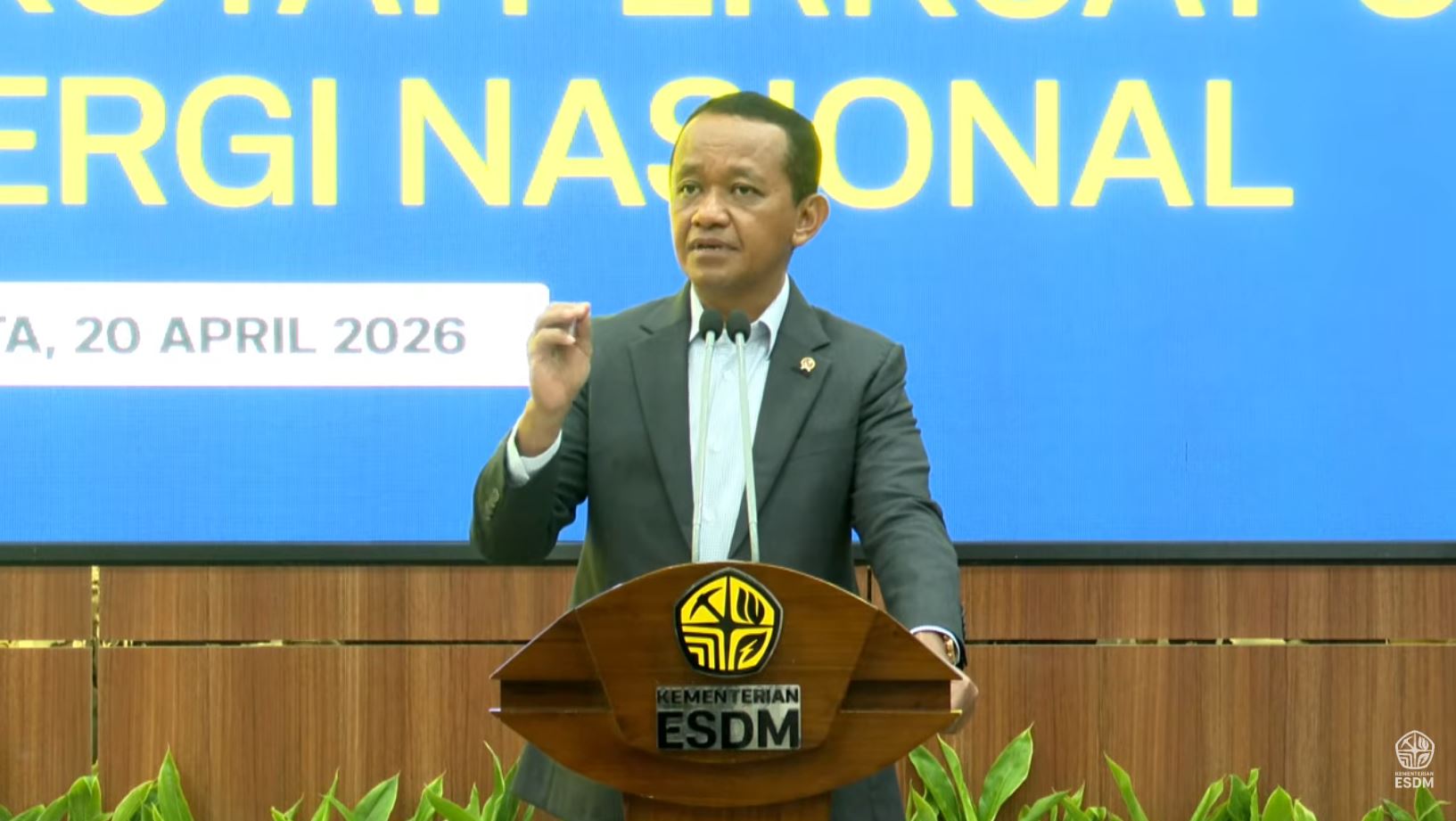 Bahlil Peringatkan Orang Kaya Tidak Beralih ke BBM Subsidi: Itu Bukan Hak Kita, Apa Nggak Malu Kita?