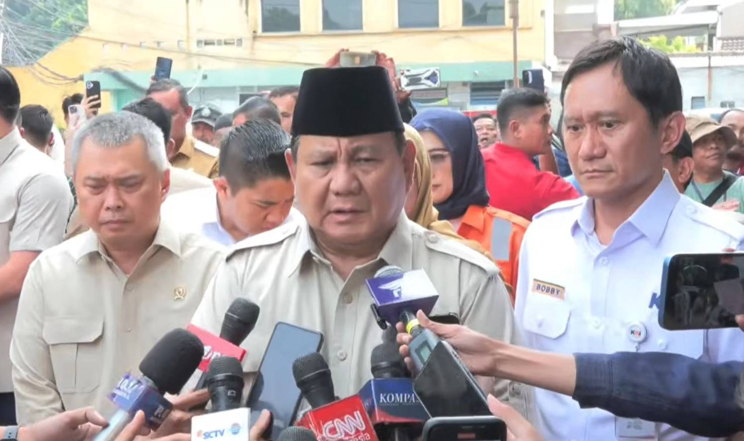 Prabowo Janji Investigasi Tabrakan Maut KA Argo Bromo Vs KRL!